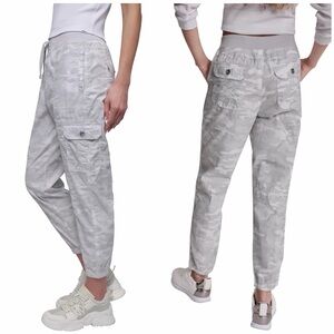 Like New - DKNY Light Gray Camo Cargo Joggers (XL)